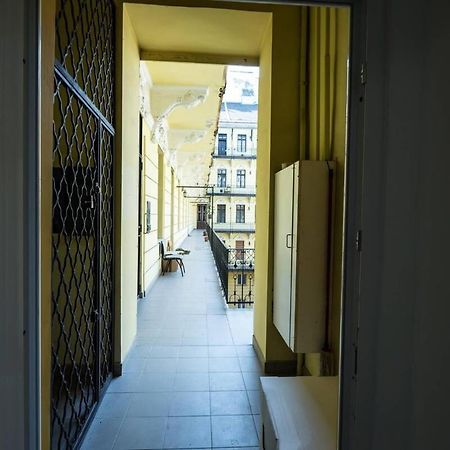 New A C Studio With View Of The Synagogue Budapest Exterior photo